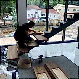 Demir Merdiven Basamakları