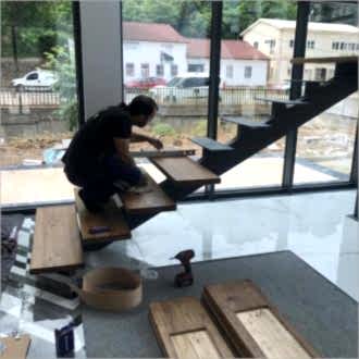 Demir Merdiven Basamakları