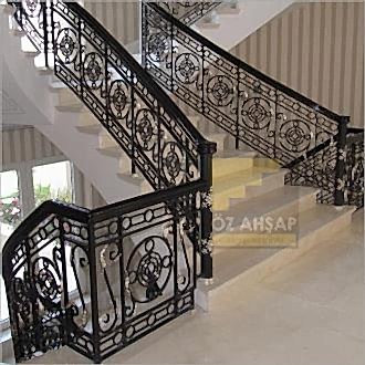 Demir Üstü Küpeşte